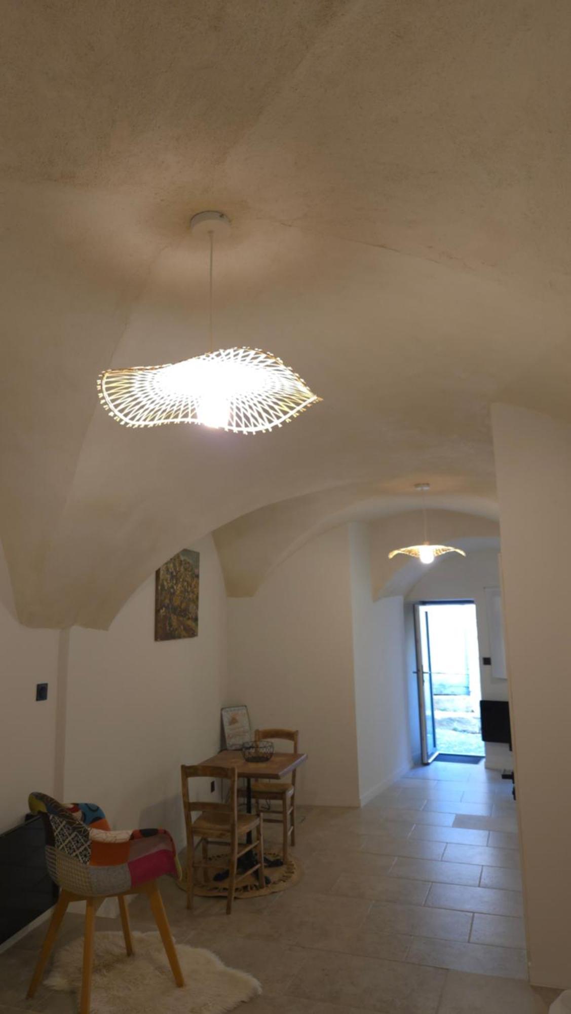 Apartamento Petit Bonheur Lauris Exterior foto